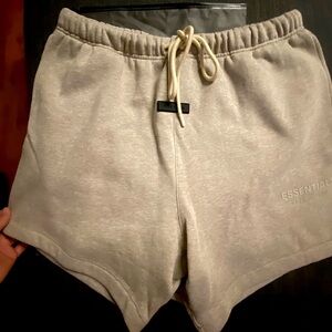 Fear of God Sweatshorts Silver Cloud
